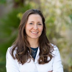 Lindsay Costantino D.D.S. Lindsay Costantino D.D.S.